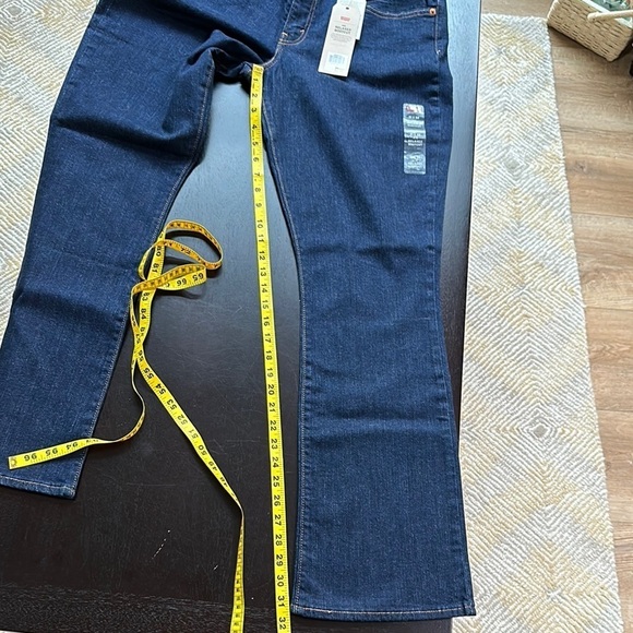 Levi's womens 415 relaxed bootcut Blue Jeans - Picture 7 of 9